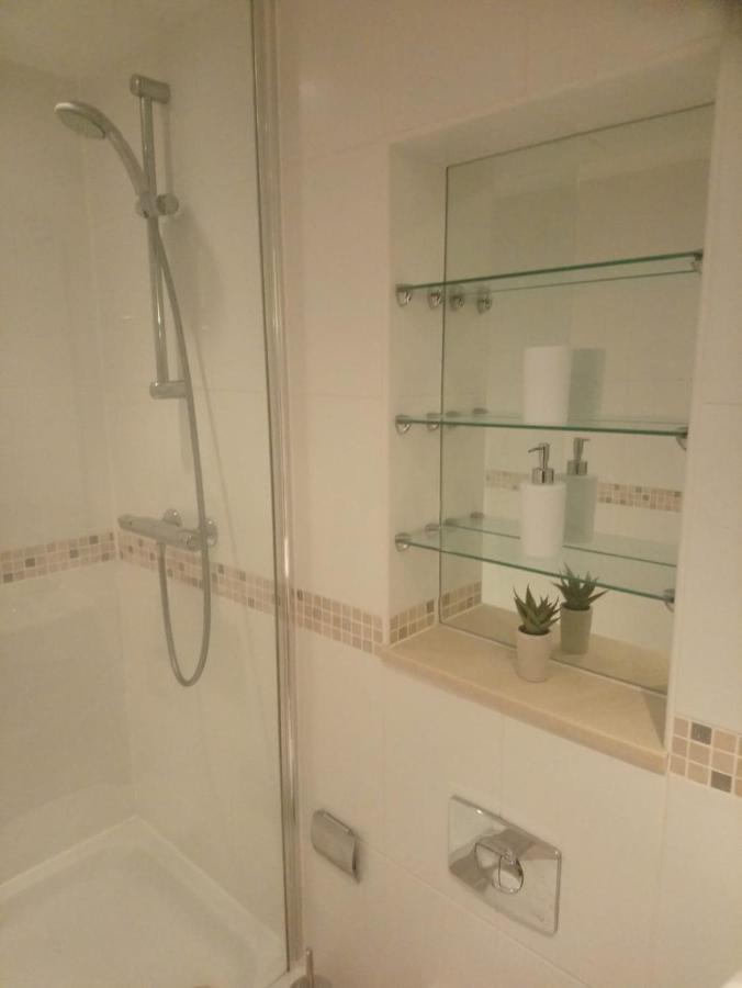 1 Bedroom Flat In Sheffield City Centre-Sleeps 4 Zewnętrze zdjęcie