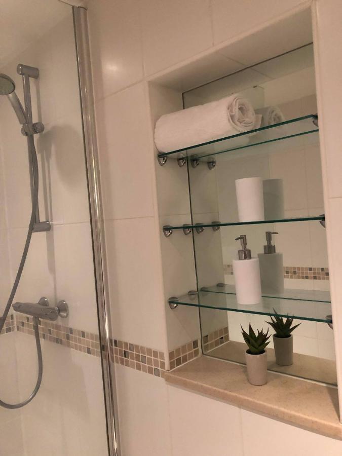 1 Bedroom Flat In Sheffield City Centre-Sleeps 4 Zewnętrze zdjęcie